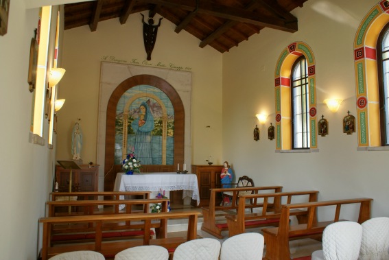 Chiesa di Santa Maria dell'Arco nella struttura "Villa Fiorita"
