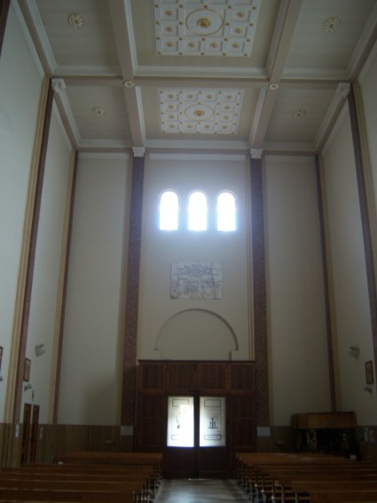 Chiesa del Santo Volto di Ges�: interno