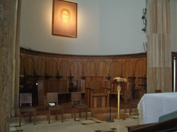 Chiesa del Santo Volto di Ges�: chorus