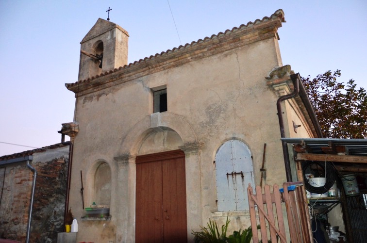 Chiesa della Madonna del Carmine (Cappella privata) a Colleluccio di Atri (Te) 