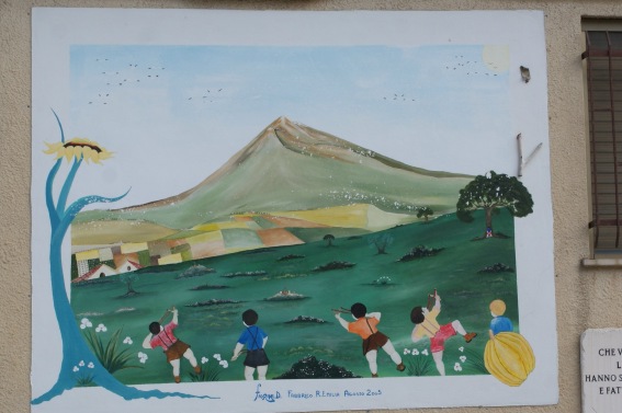 I murales di Azzinano: I giochi dell'infanzia