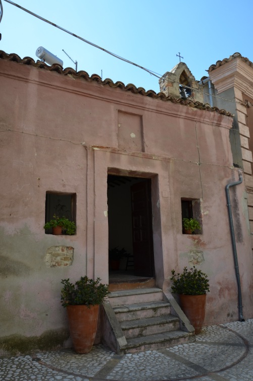 Chiesetta di S.Lucia a Castiglione Messer Raimondo (Te)