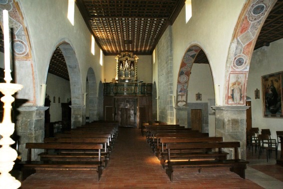 Chiesa dei SS.Pietro e Paolo a Fano Adriano (Te)