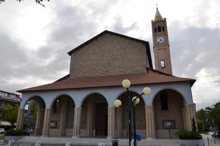 Chiesa del Sacro Cuore di Ges� a Martinsicuro (Te)