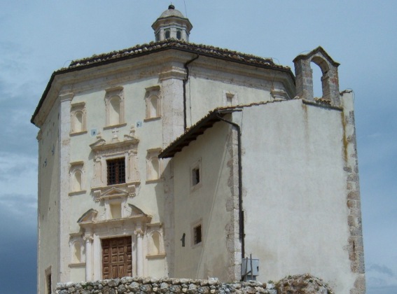 Rocca Calascio: Chiesa di S.Maria della Piet�