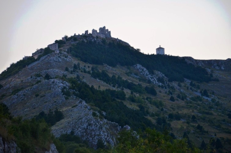 Rocca Calascio: Ruderi del Castello e Chiesa di S.Maria della Piet�