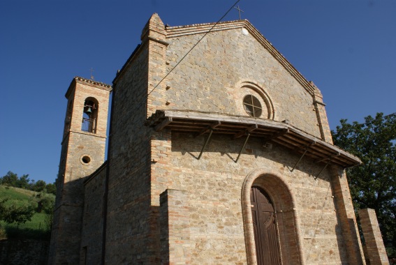 Chiesa della SS.ma Trinit� a Trinit� di Penna S.Andrea (Te)