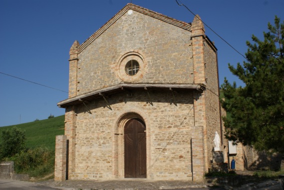 Chiesa della SS.ma Trinit� a Trinit� di Penna S.Andrea (Te)