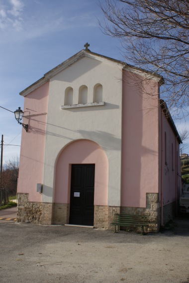 Chiesa della SS. Trinità a Varano Alto di Teramo