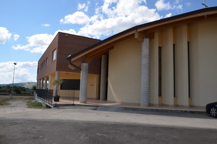 Chiesa della Beata Teresa di Calcutta a Voltarrosto di Roseto degli Abruzzi (Te)